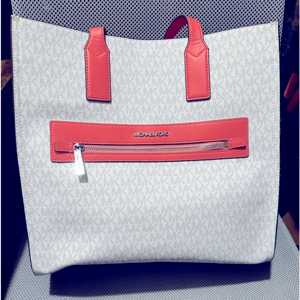 Michael Kors Tote